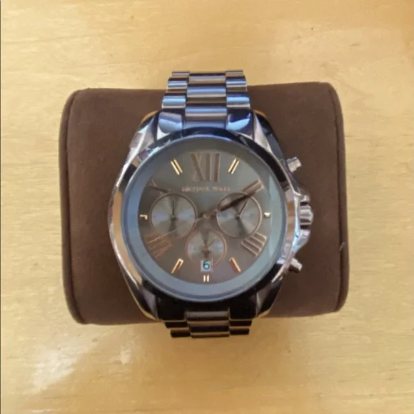 Michael Kors Bradshaw Stainless Steel Watch - Picture 3 of 9